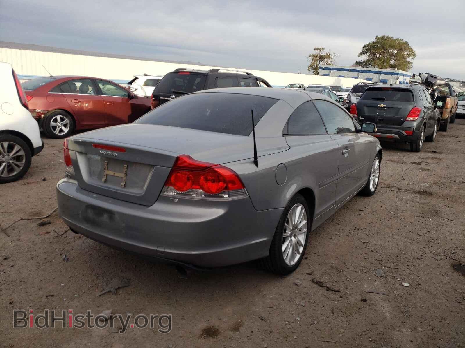 2007 VOLVO C70 - VIN: YV1MC68257J013391 - Фото 4