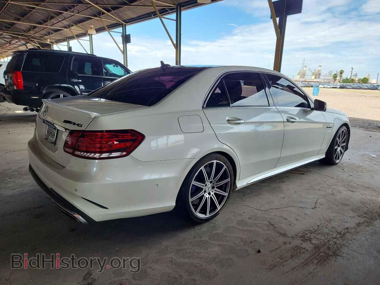 2014 MERCEDES-BENZ E-CLASS - VIN: WDDHF7GB8EA965505 - Фото 3