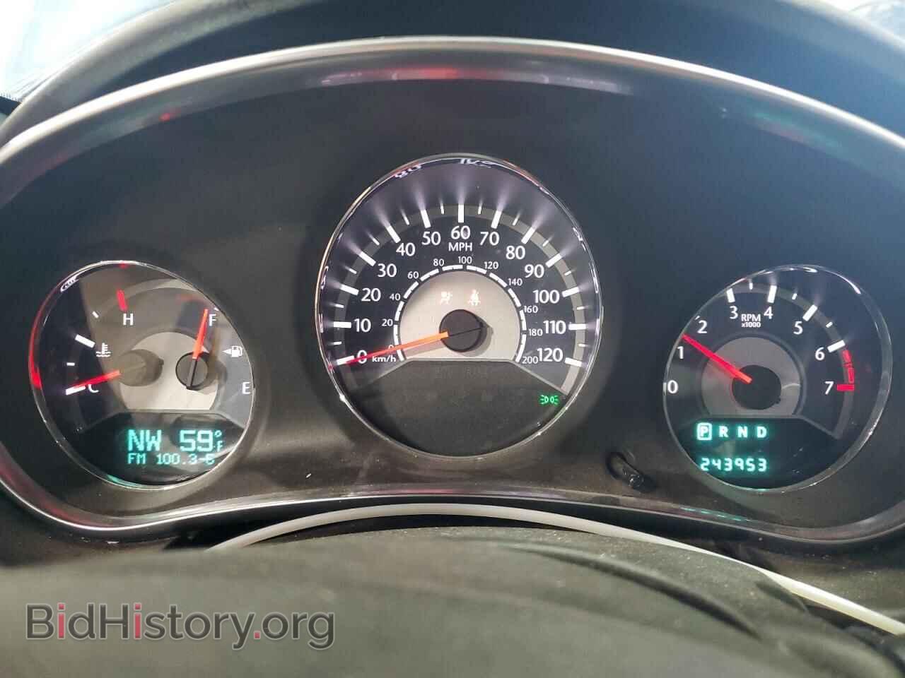 2011 CHRYSLER 200 - VIN: 1C3BC2FG4BN619596 - Фото 9