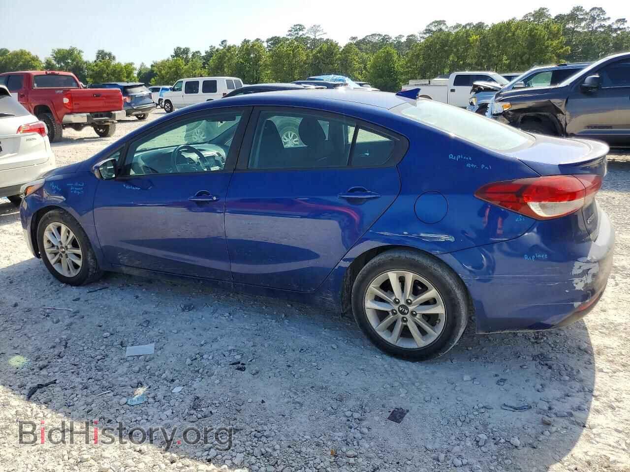 2017 KIA FORTE - VIN: 3KPFL4A76HE138570 - Photo 2