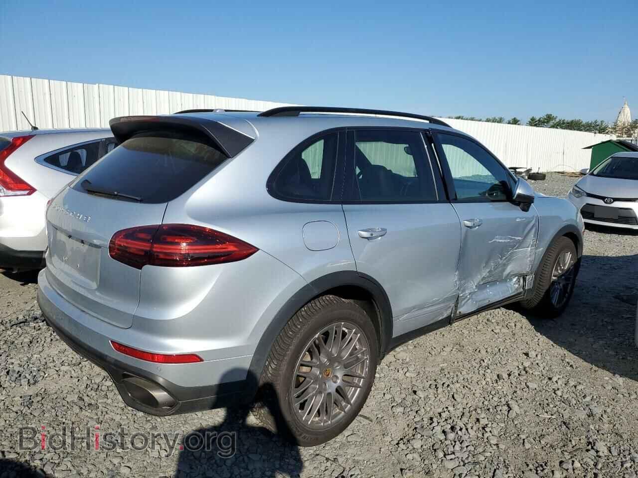 2017 PORSCHE CAYENNE - VIN: WP1AA2A25HKA81282 - Фото 3