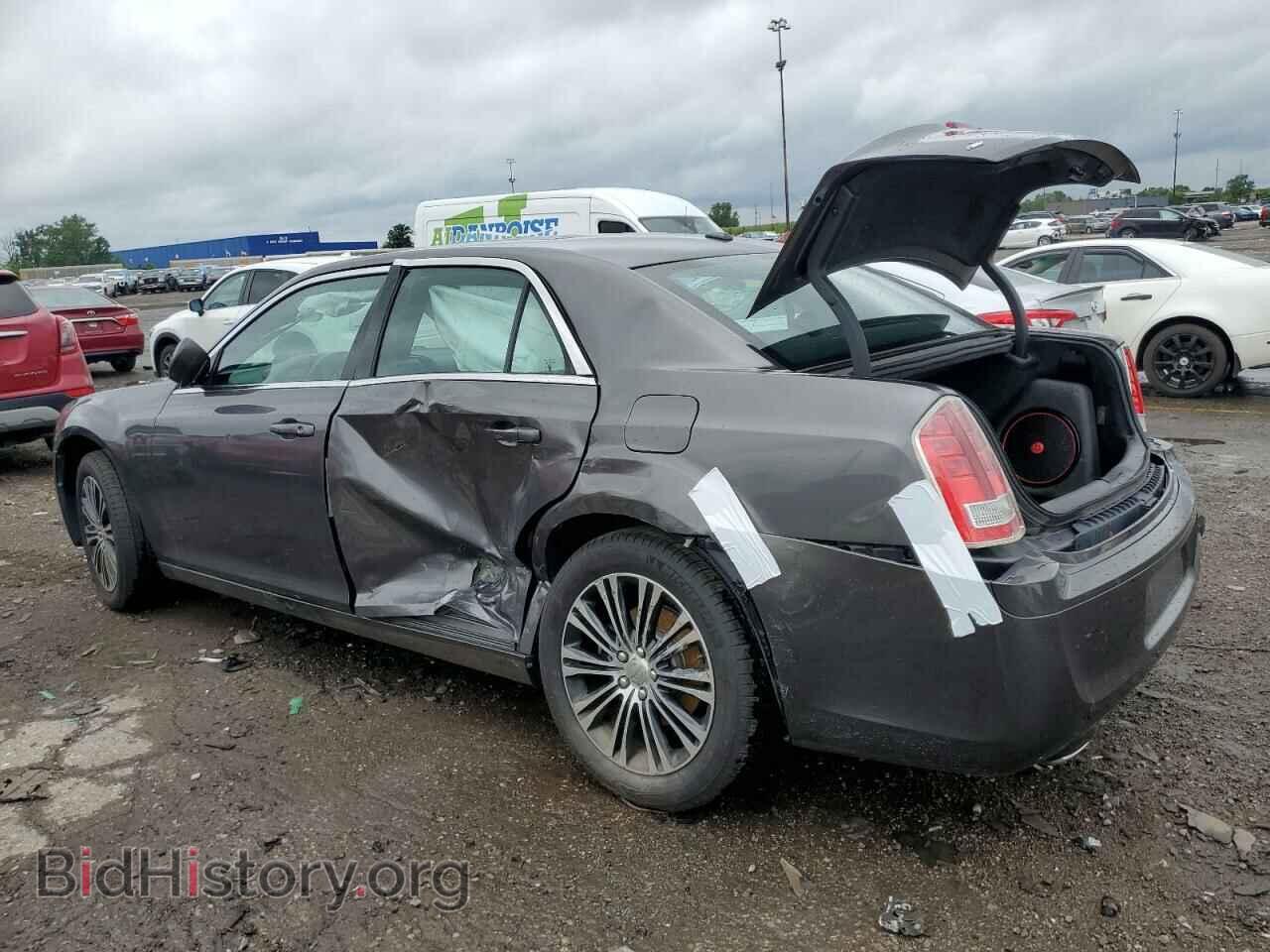 2014 CHRYSLER 300 - VIN: 2C3CCAGG7EH207411 - Фото 2