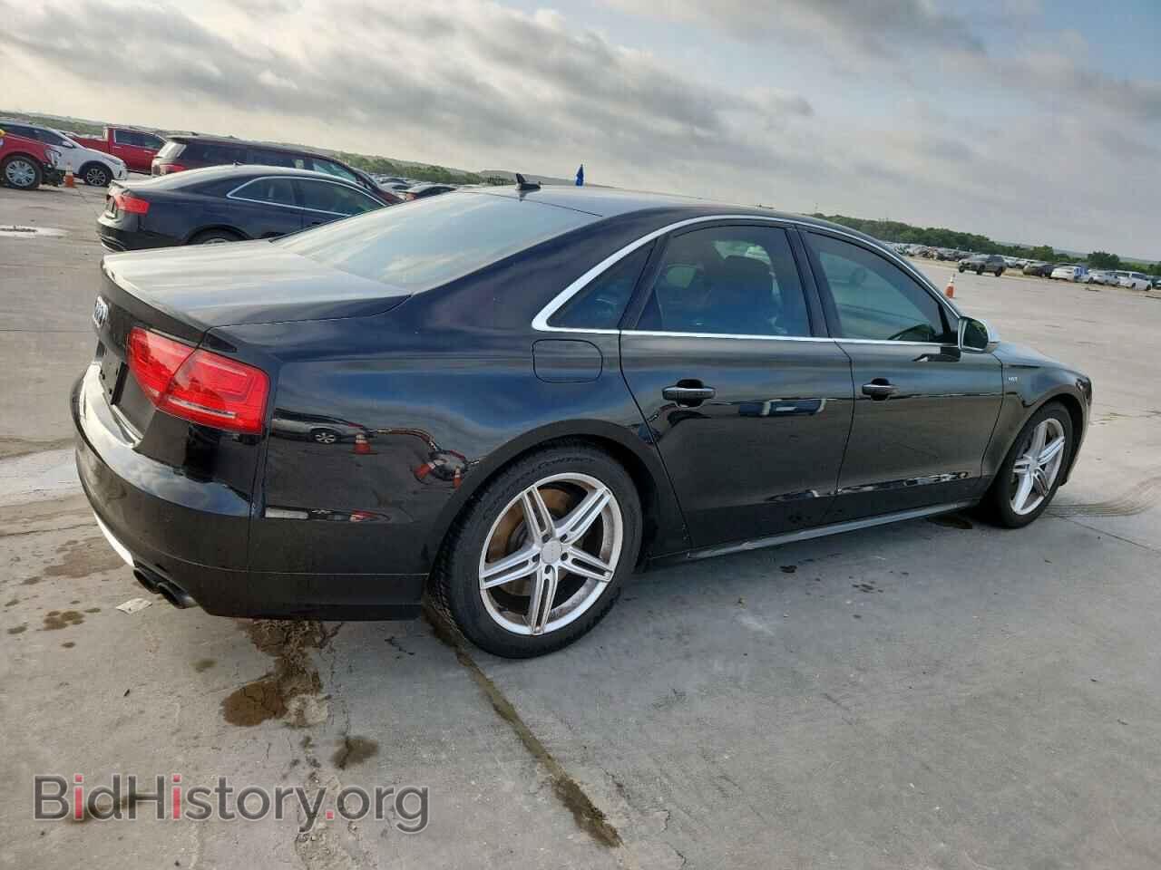 2013 AUDI S8 - VIN: WAUD2AFD6DN018102 - Фото 3