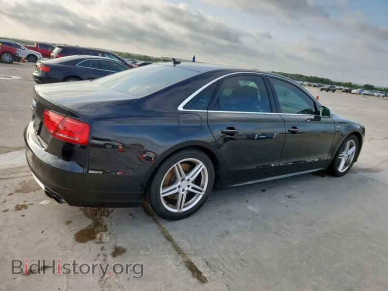 2013 Audi S8 (VIN WAUD2AFD6DN018102) — фото 3 из 12
