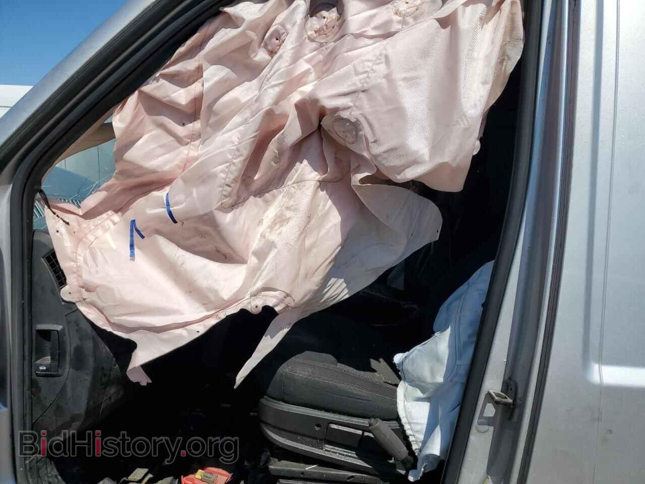 2018 RAM All Models - VIN: 3C6URVJGXJE157633 - Photo 7