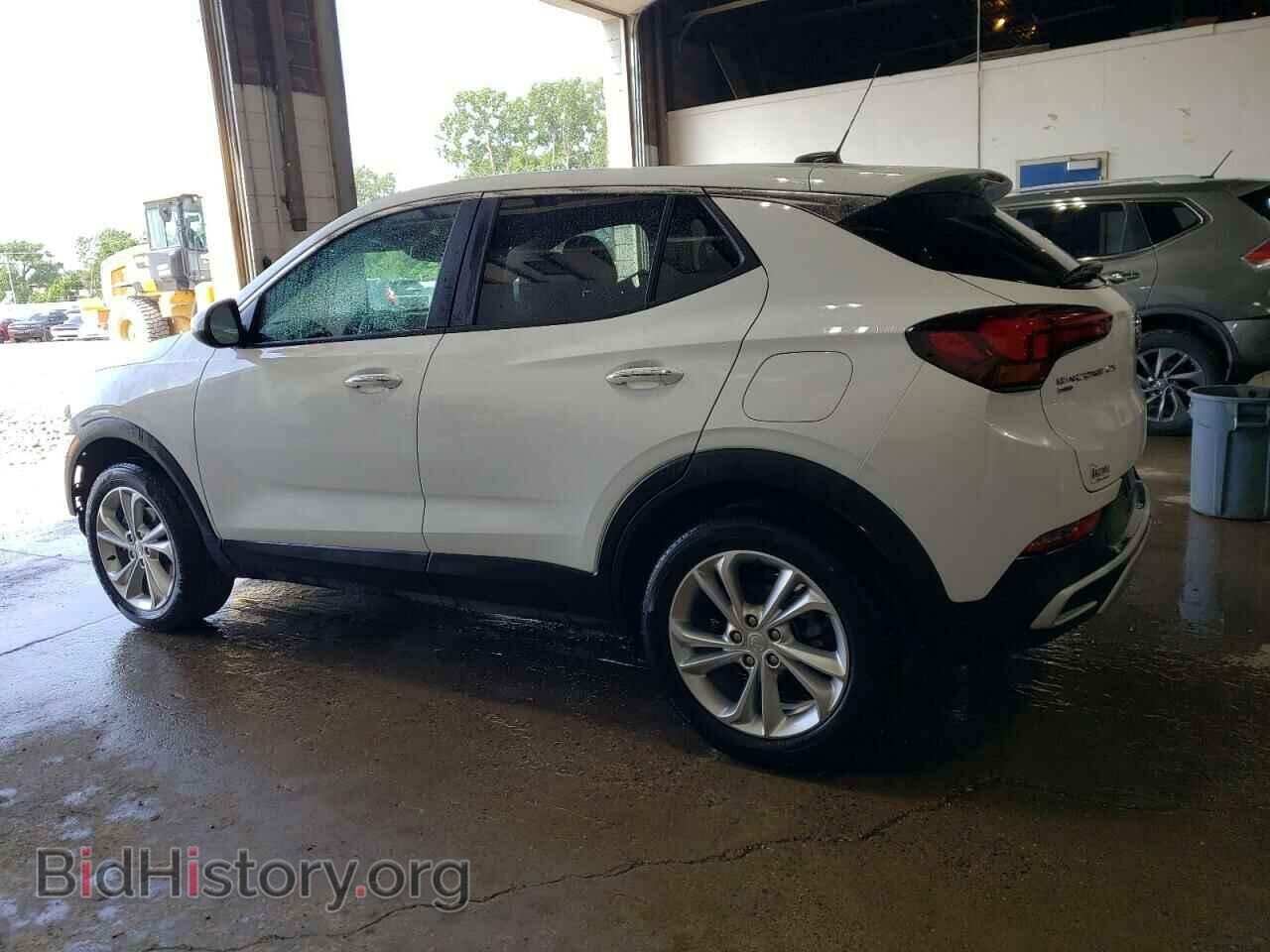 2022 BUICK ENCORE - VIN: KL4MMCSL8NB134243 - Photo 2