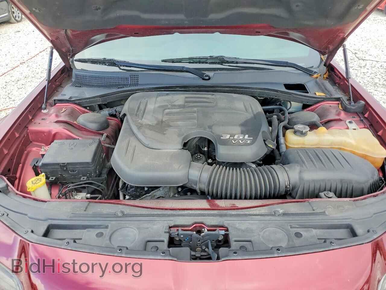 2019 CHRYSLER 300 - VIN: 2C3CCABG9KH655989 - Фото 11