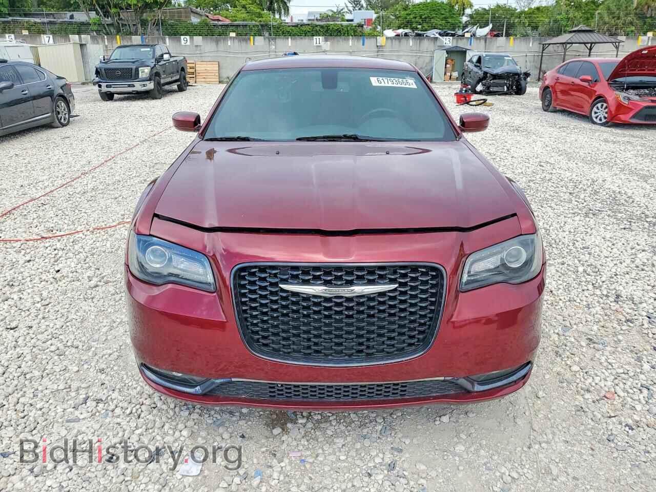 2019 CHRYSLER 300 - VIN: 2C3CCABG9KH655989 - Фото 5