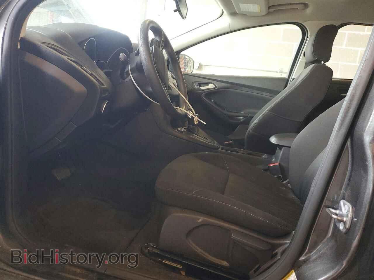 2017 FORD FOCUS - VIN: 1FADP3F21HL318975 - Photo 7