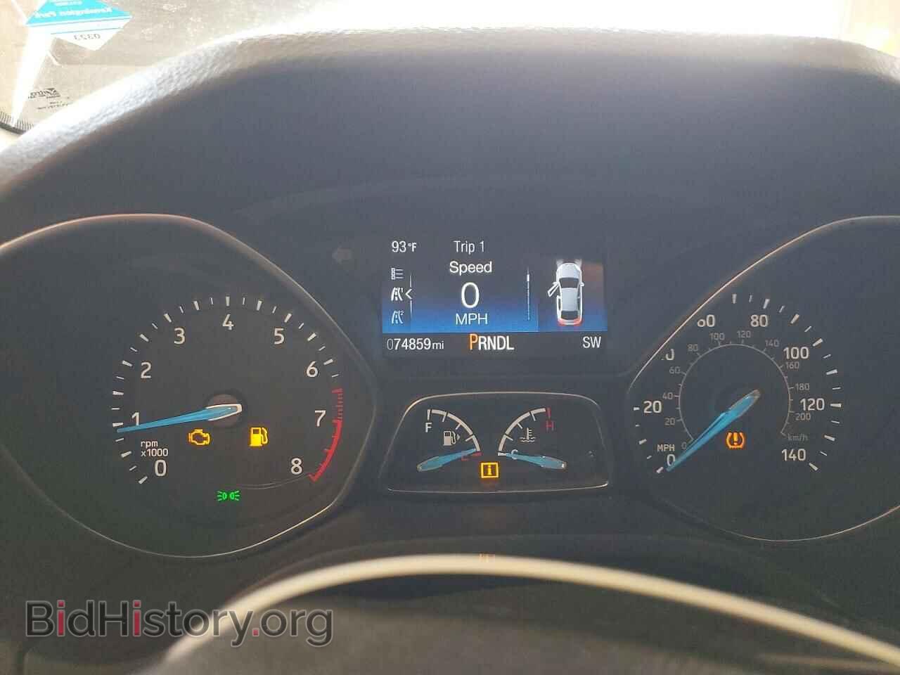 2017 FORD FOCUS - VIN: 1FADP3F21HL318975 - Photo 9