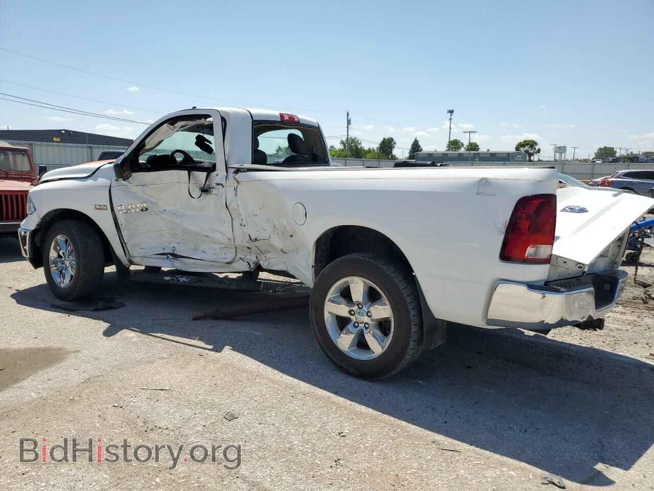 2015 RAM 1500 - VIN: 3C6JR7ET2FG618423 - Фото 2