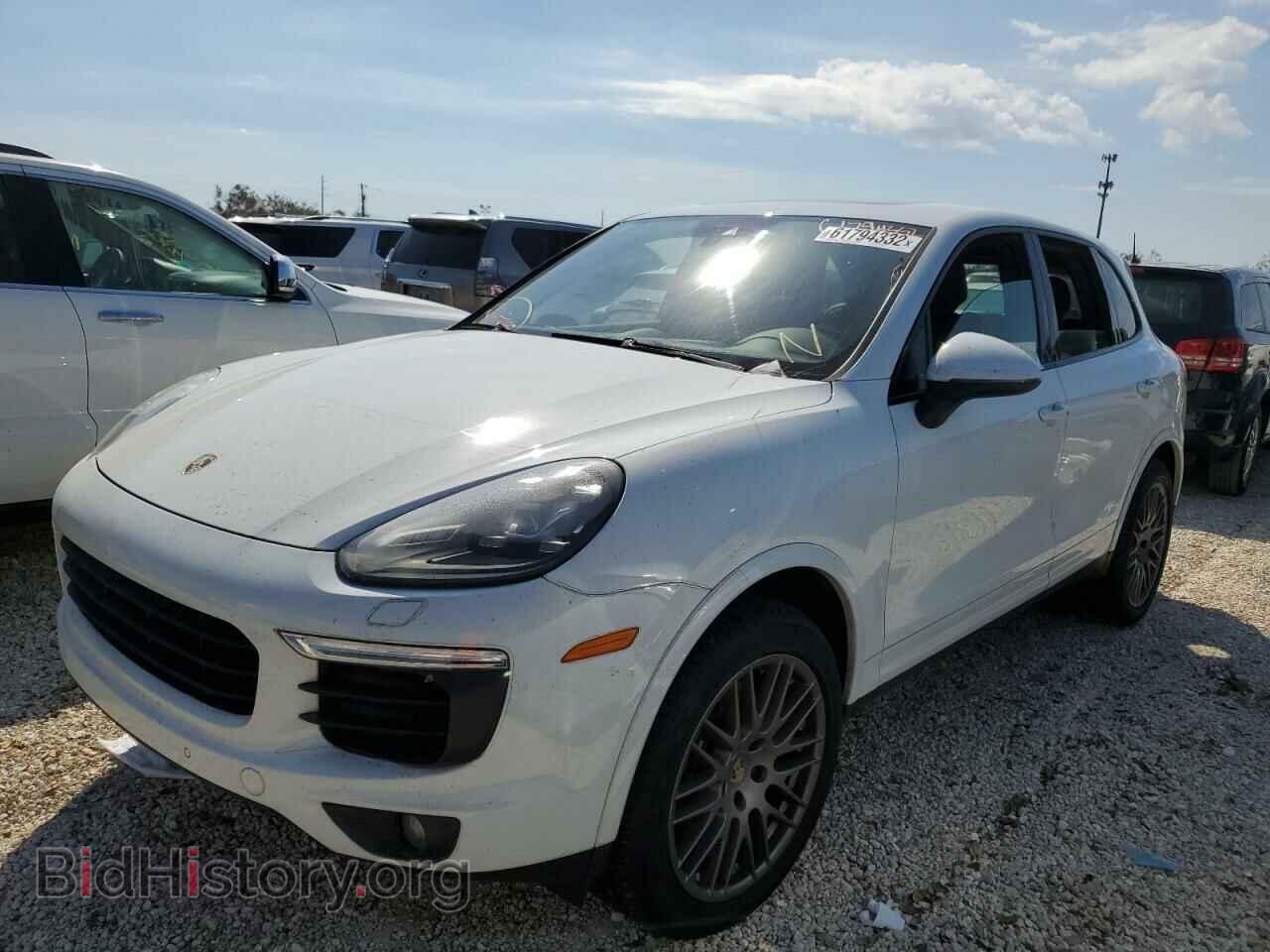 2017 PORSCHE CAYENNE - VIN: WP1AA2A2XHKA82573 - Фото 2
