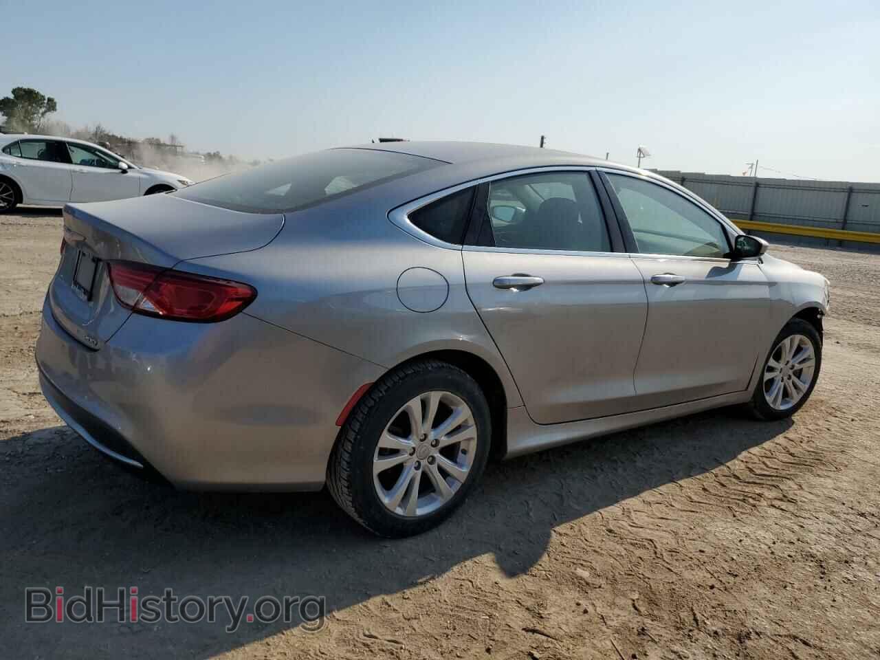 2015 CHRYSLER 200 - VIN: 1C3CCCAB0FN668550 - Фото 3