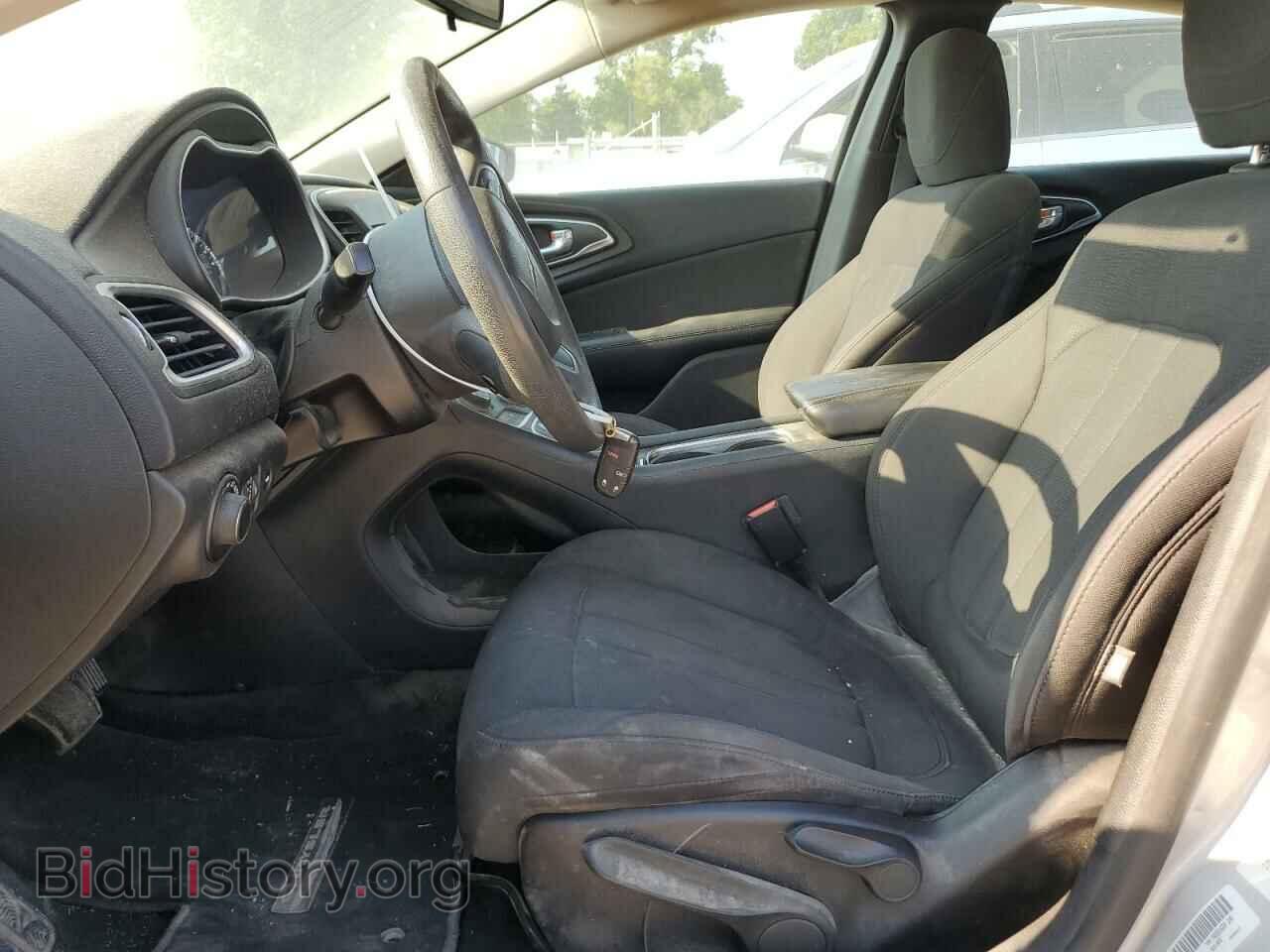 2015 CHRYSLER 200 - VIN: 1C3CCCAB0FN668550 - Фото 7