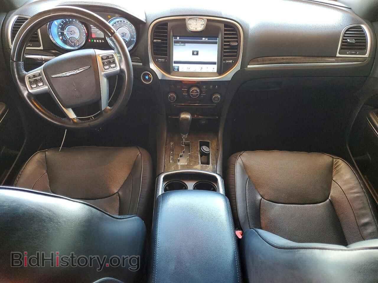 2011 CHRYSLER 300 - VIN: 2C3CA6CT2BH599361 - Photo 8