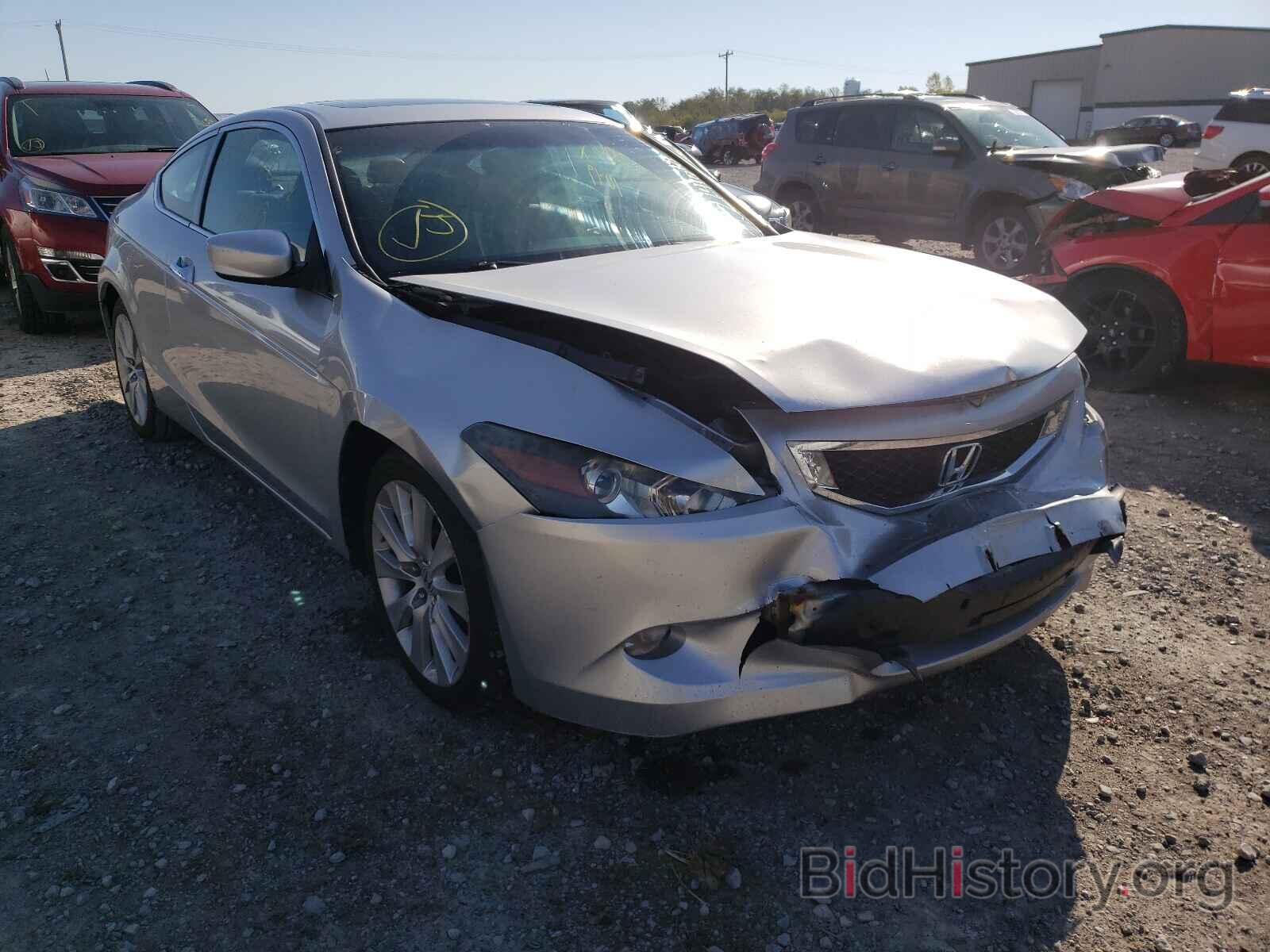 Photo 1HGCS2B87AA004999 - HONDA ACCORD 2010