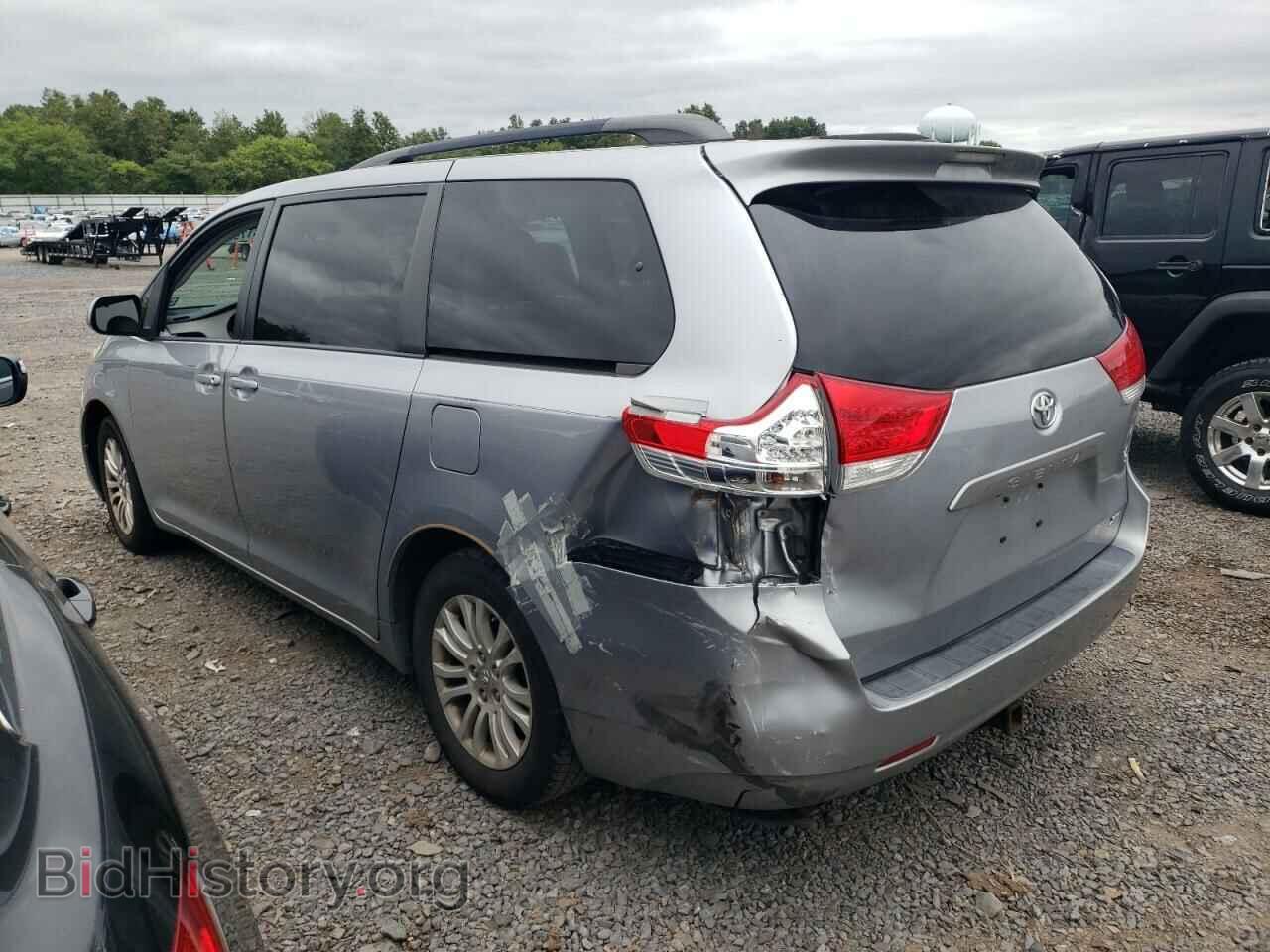 2012 TOYOTA All Models - VIN: 5TDYK3DCXCS236627 - Photo 2