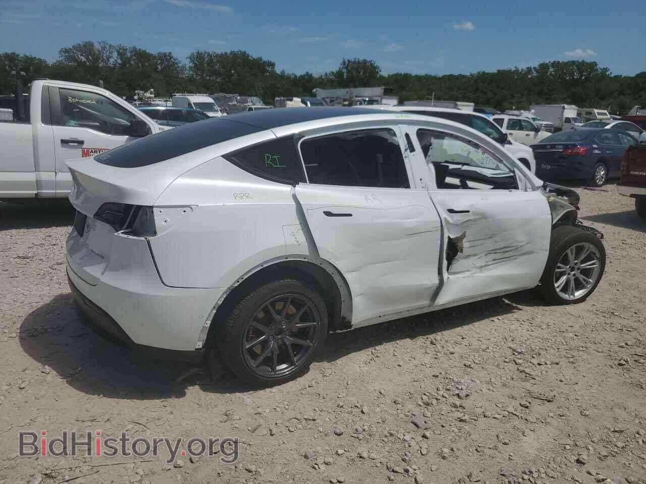 2022 TESLA MODEL Y - VIN: 7SAYGDEE0NF531804 - Фото 3