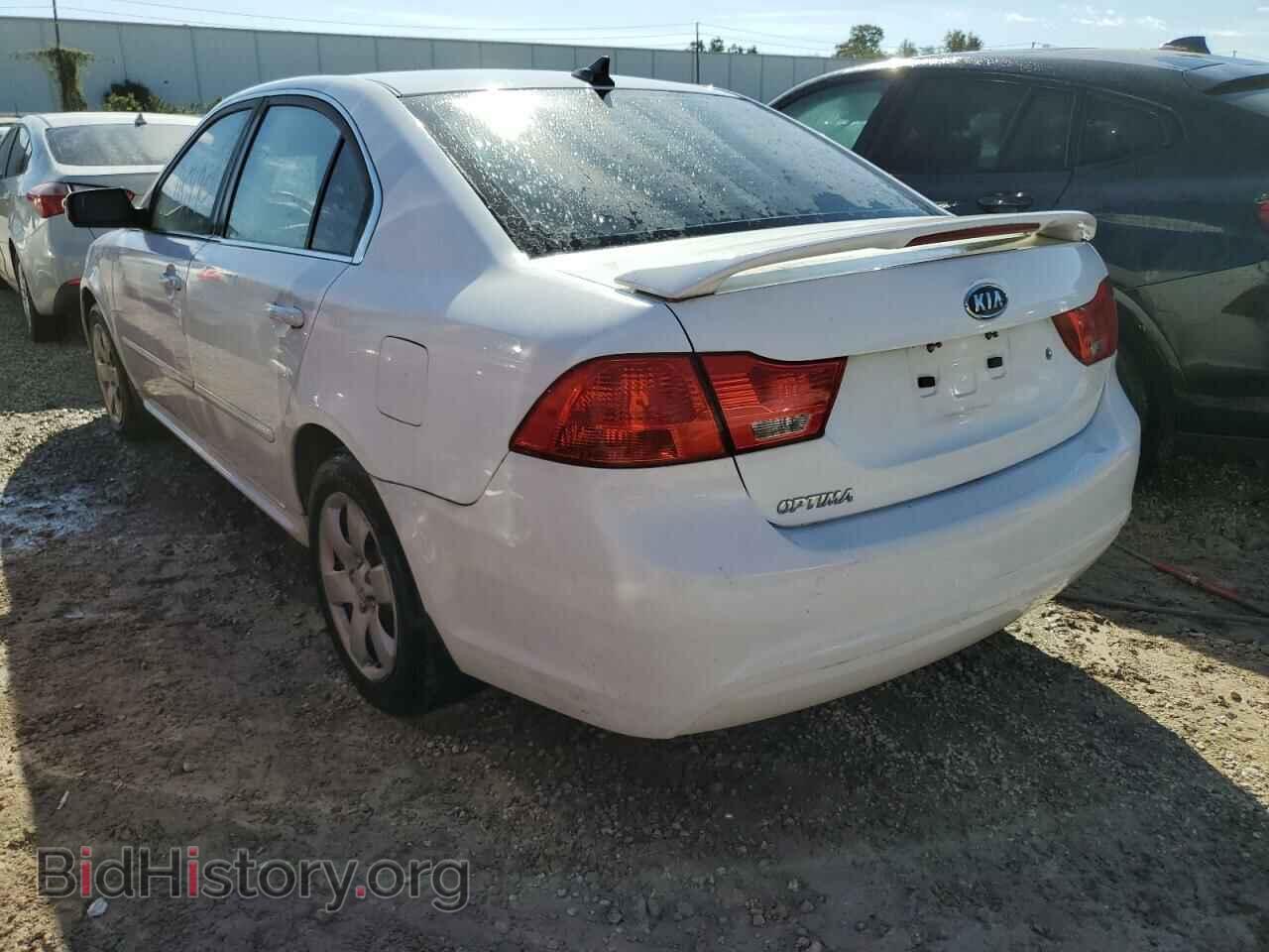 2010 KIA OPTIMA - VIN: KNAGG4A87A5382972 - Фото 3