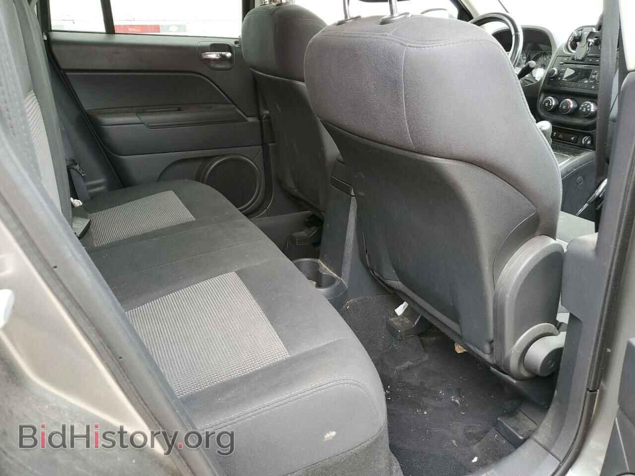 2011 JEEP COMPASS - VIN: 1J4NF1FB7BD201872 - Photo 6