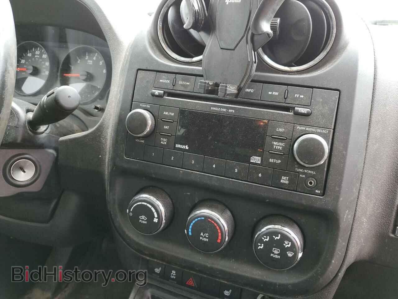 2011 JEEP COMPASS - VIN: 1J4NF1FB7BD201872 - Photo 9