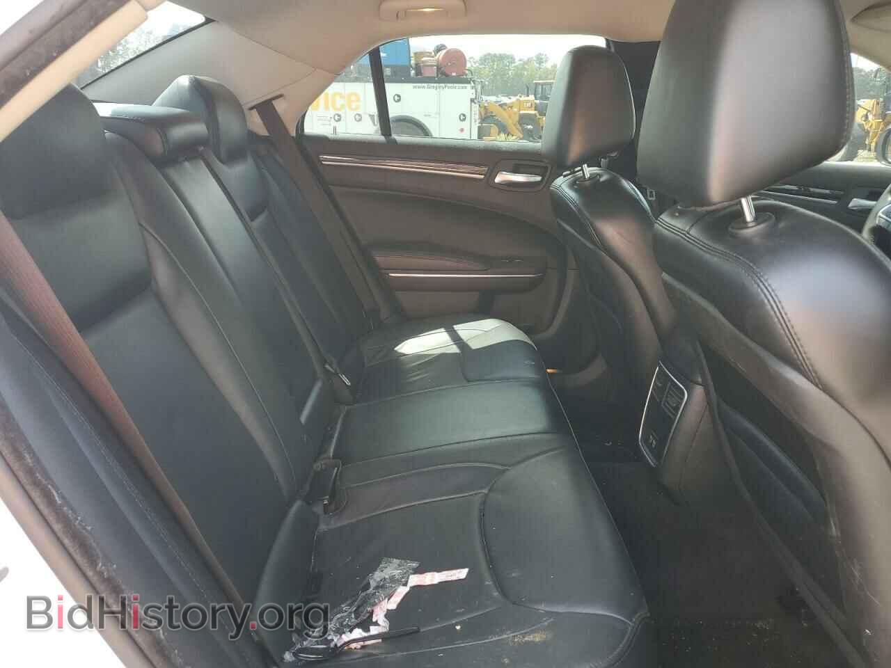 2015 CHRYSLER 300 - VIN: 2C3CCAAG0FH904378 - Фото 10