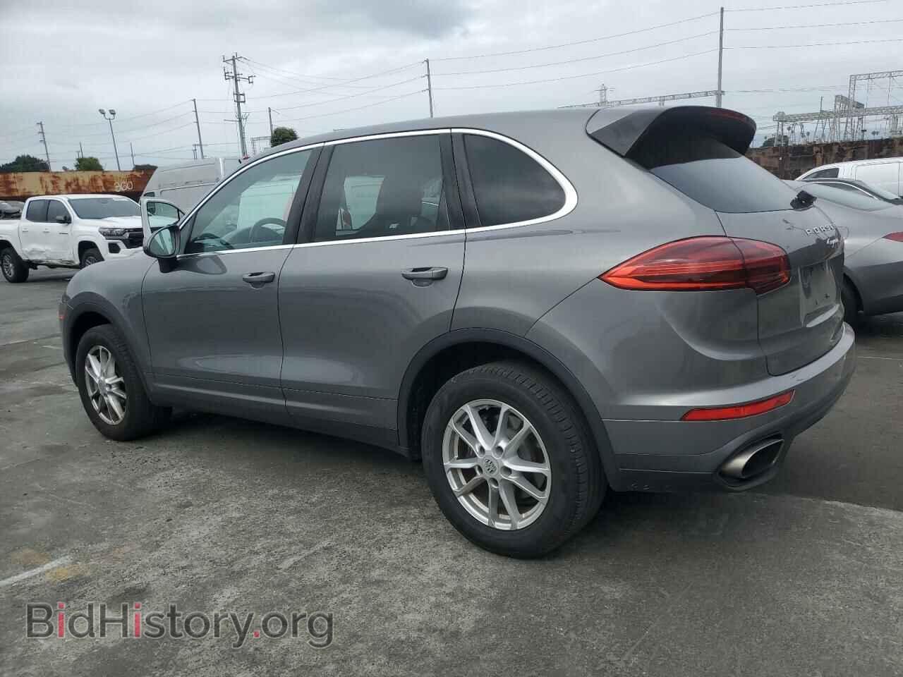 2016 PORSCHE CAYENNE - VIN: WP1AA2A21GKA15990 - Фото 2