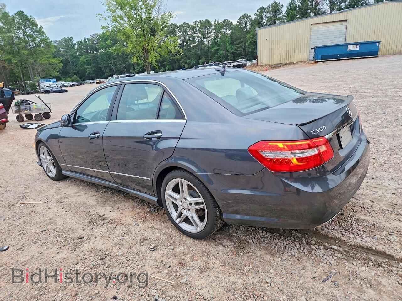 2013 MERCEDES-BENZ E-CLASS - VIN: WDDHF8JB0DA737009 - Фото 2