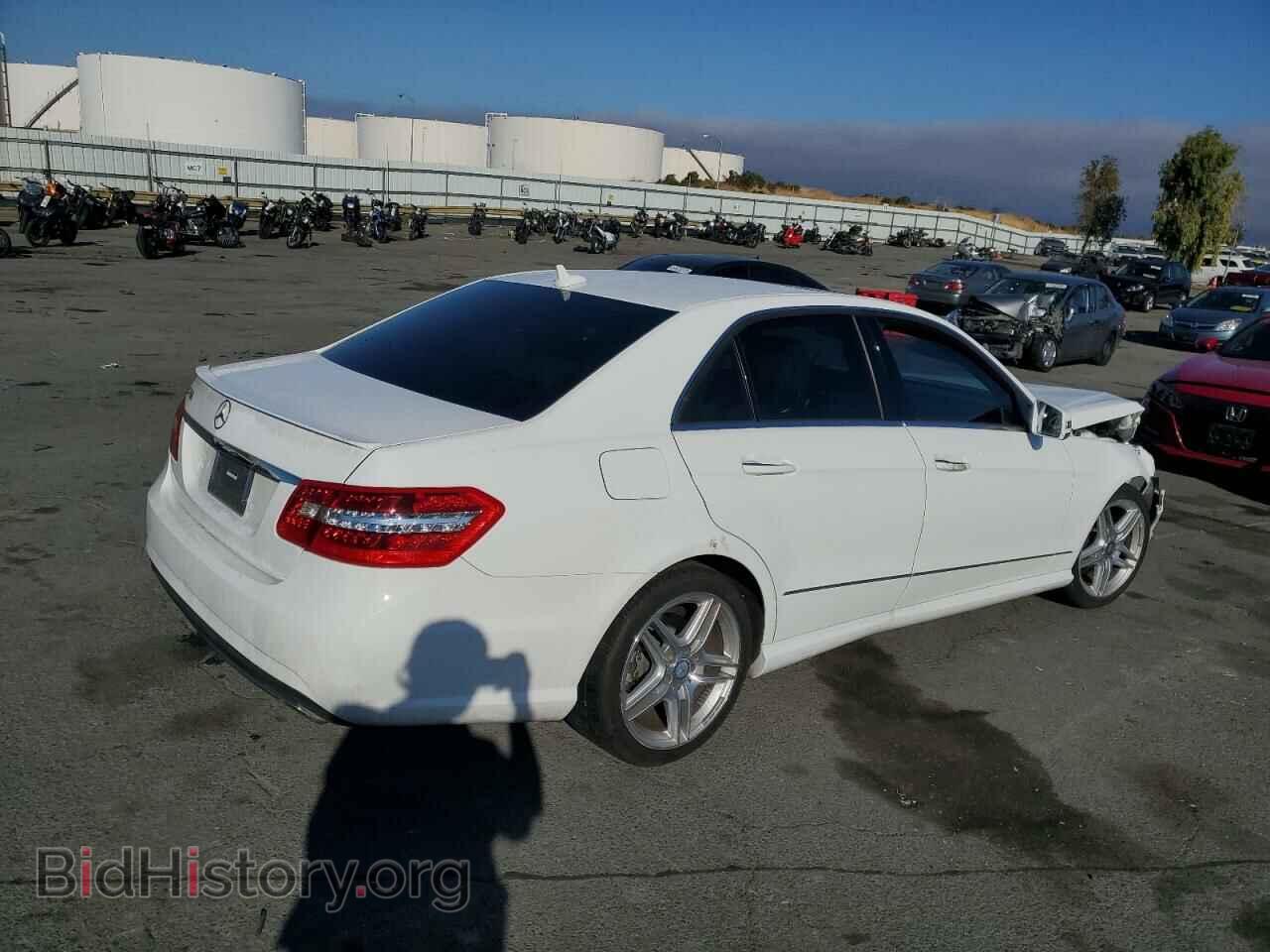 2013 MERCEDES-BENZ E-CLASS - VIN: WDDHF5KB2DA676596 - Фото 4