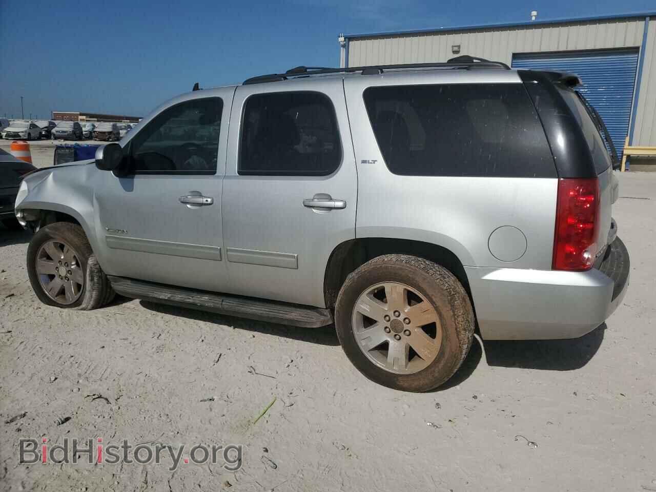 2011 GMC YUKON - VIN: 1GKS1CE09BR336586 - Фото 2