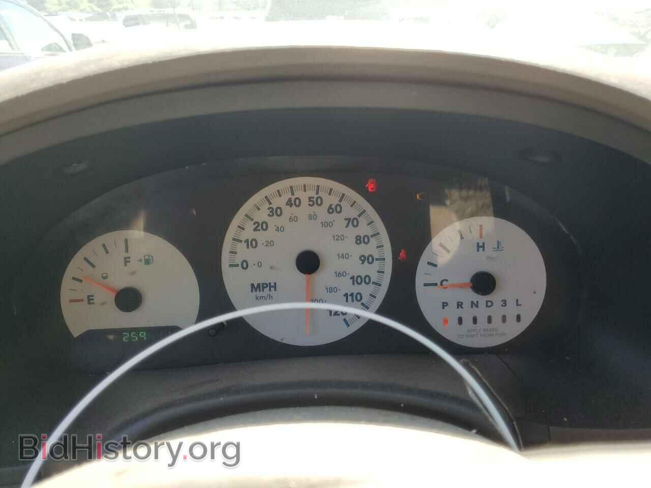 2007 DODGE All Models - VIN: 1D4GP25RX7B123500 - Фото 9