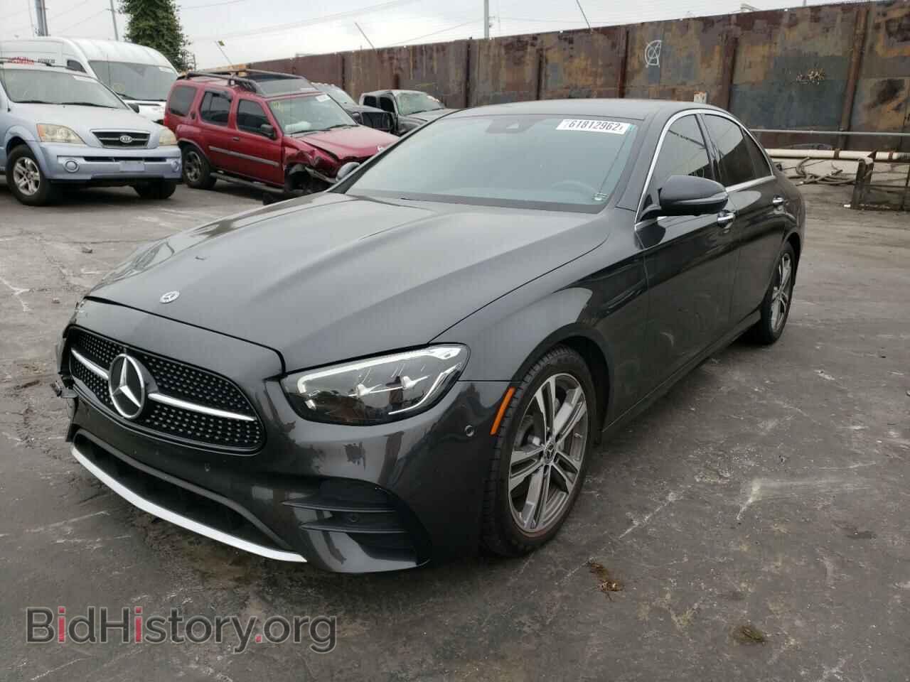 2021 MERCEDES-BENZ E-CLASS - VIN: W1KZF8DB1MA906454 - Фото 2