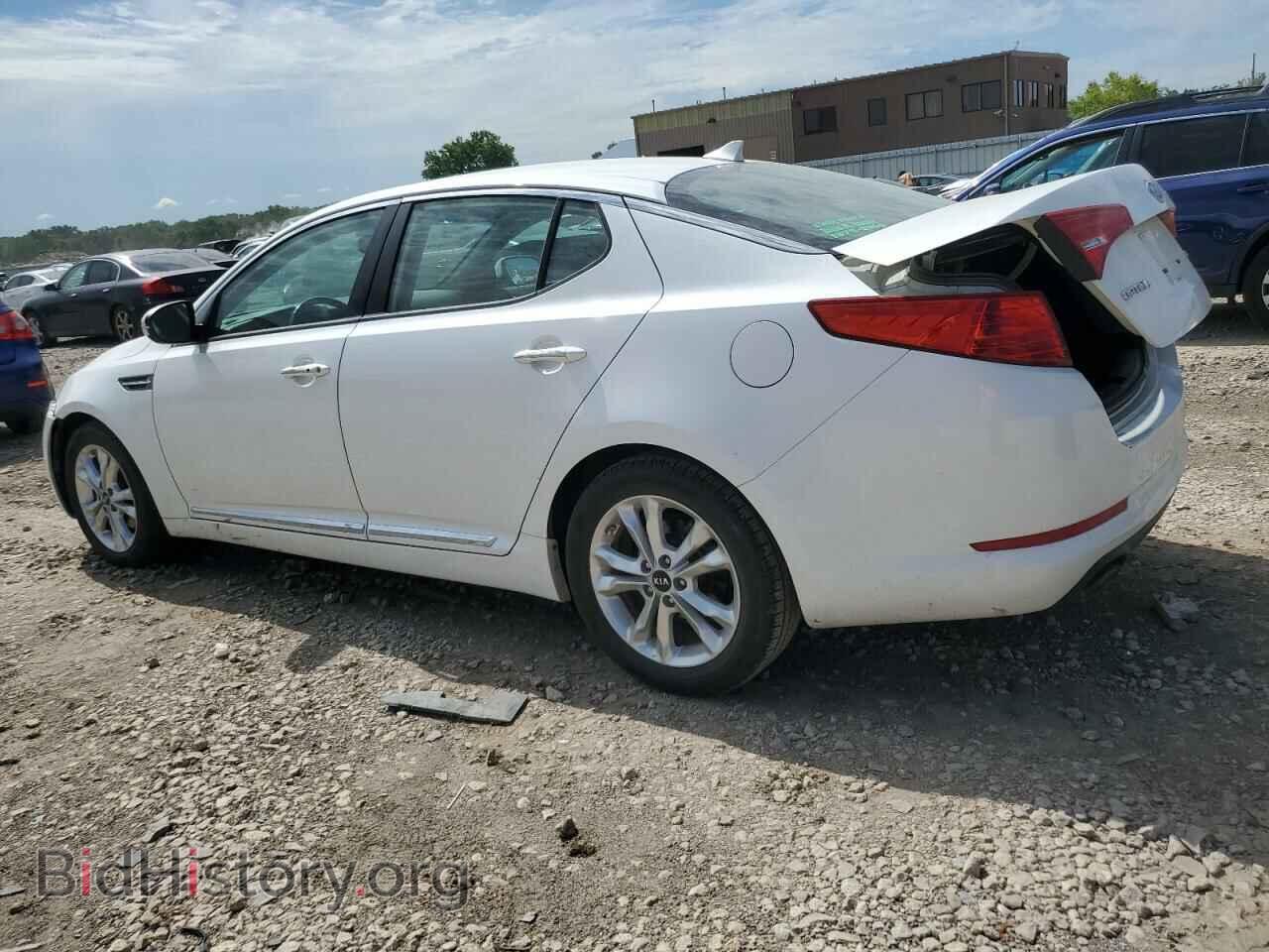 2011 KIA OPTIMA - VIN: KNAGN4A71B5047348 - Фото 2