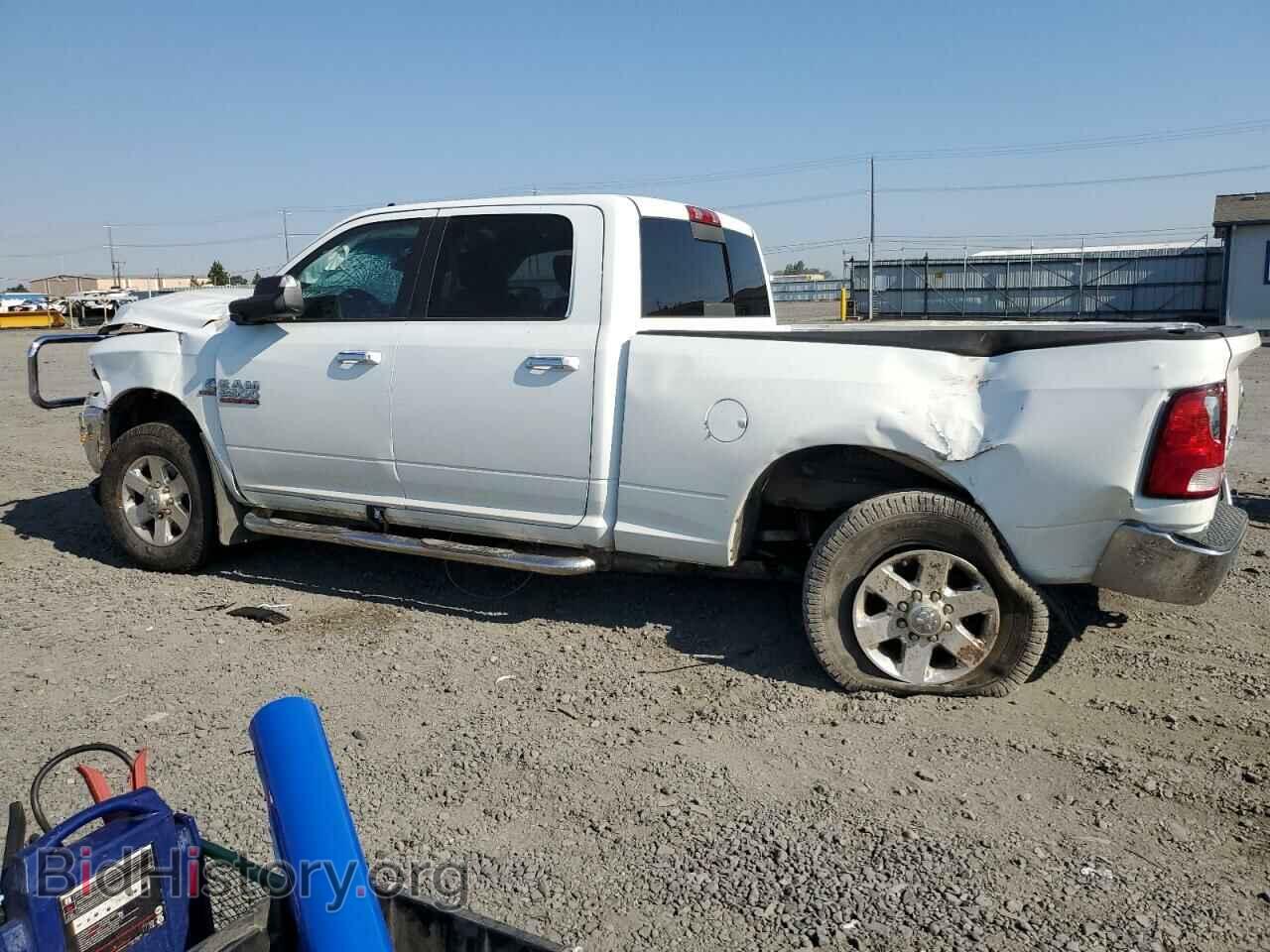 2014 RAM All Models - VIN: 3C6UR5DL0EG158910 - Фото 2