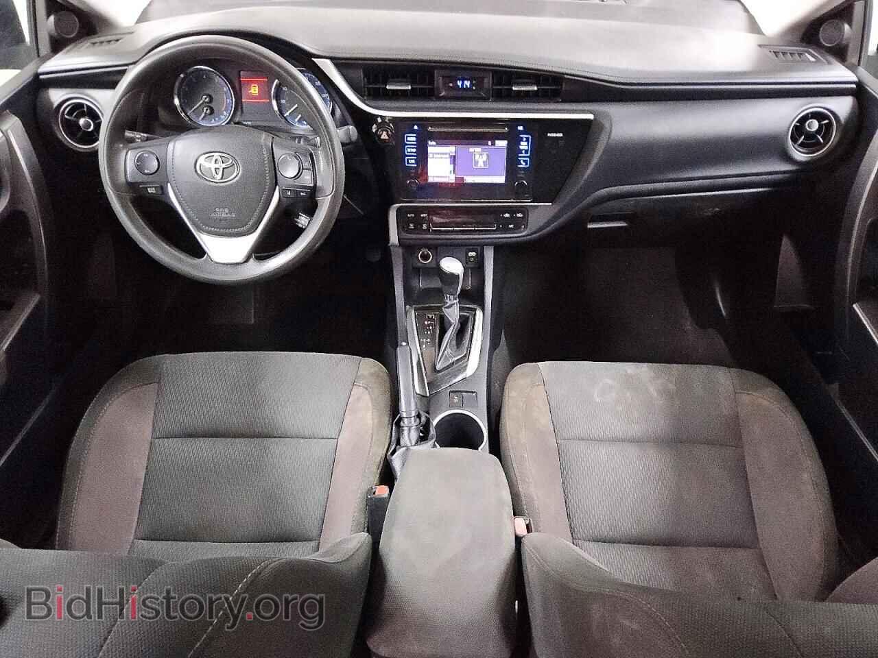 2017 TOYOTA COROLLA - VIN: 2T1BURHE9HC889318 - Фото 8