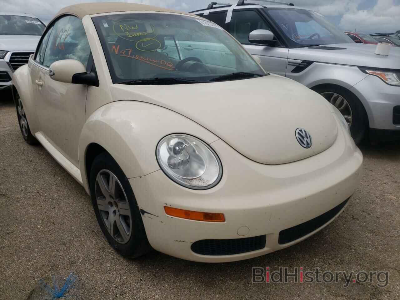 Photo 3VWRF31Y36M323893 - VOLKSWAGEN BEETLE 2006