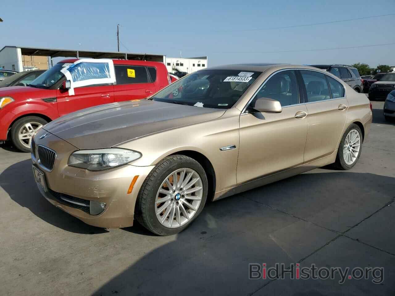 Фотография WBAFU7C5XDDU70000 - BMW 5 SERIES 2013