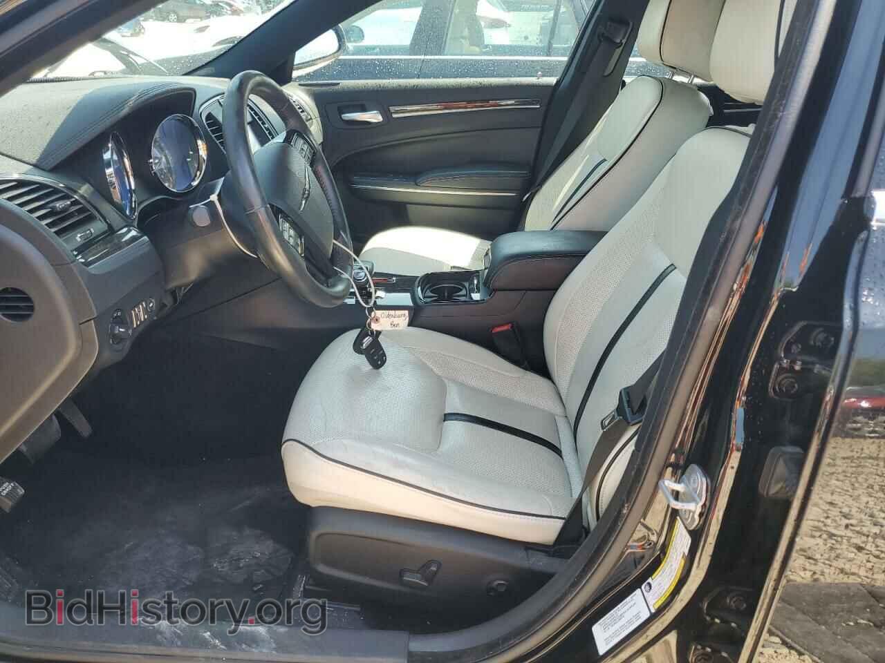 2013 CHRYSLER 300 - VIN: 2C3CCAAG5DH697919 - Фото 7