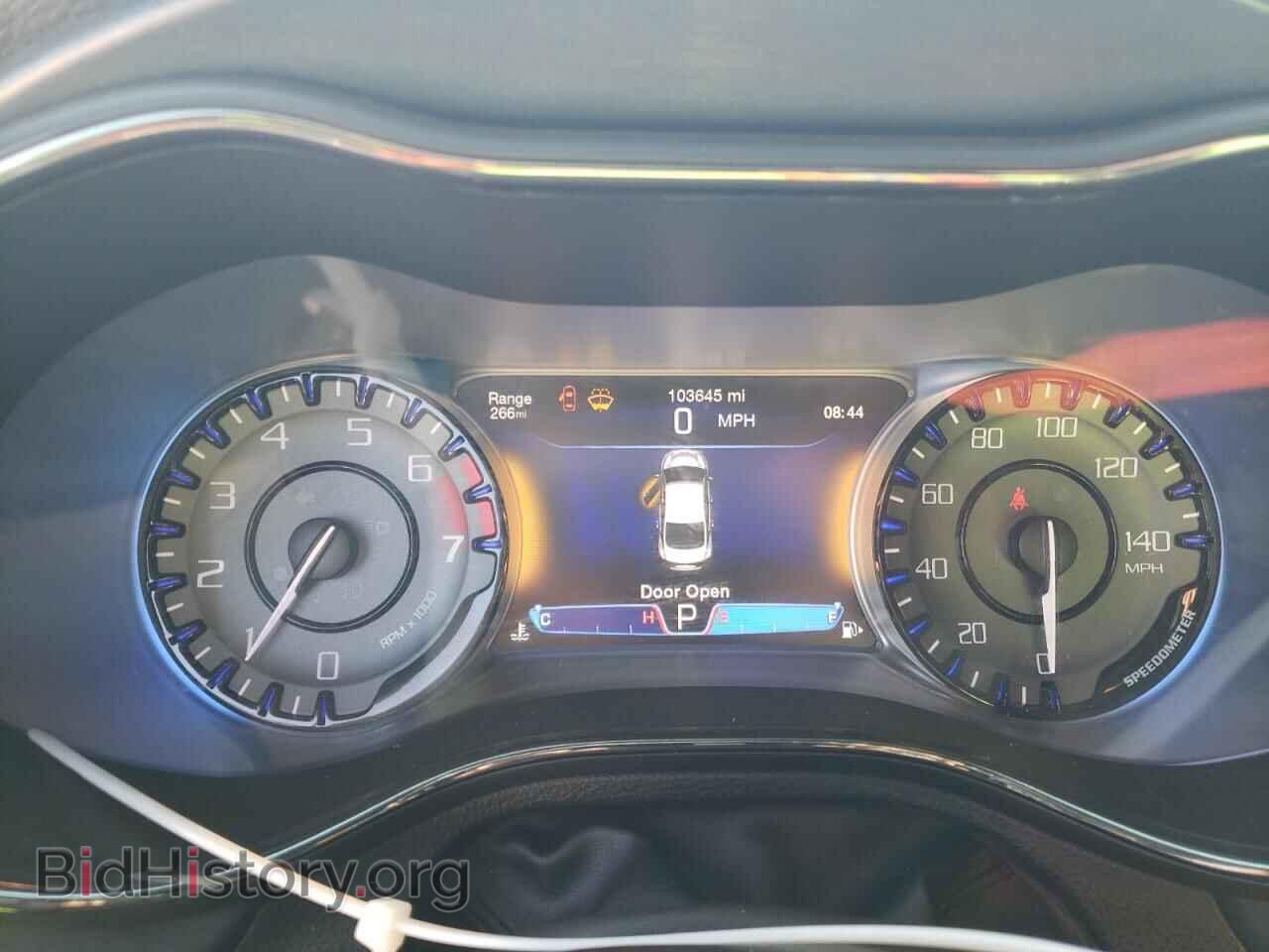 2015 CHRYSLER 200 - VIN: 1C3CCCBB0FN672662 - Фото 9