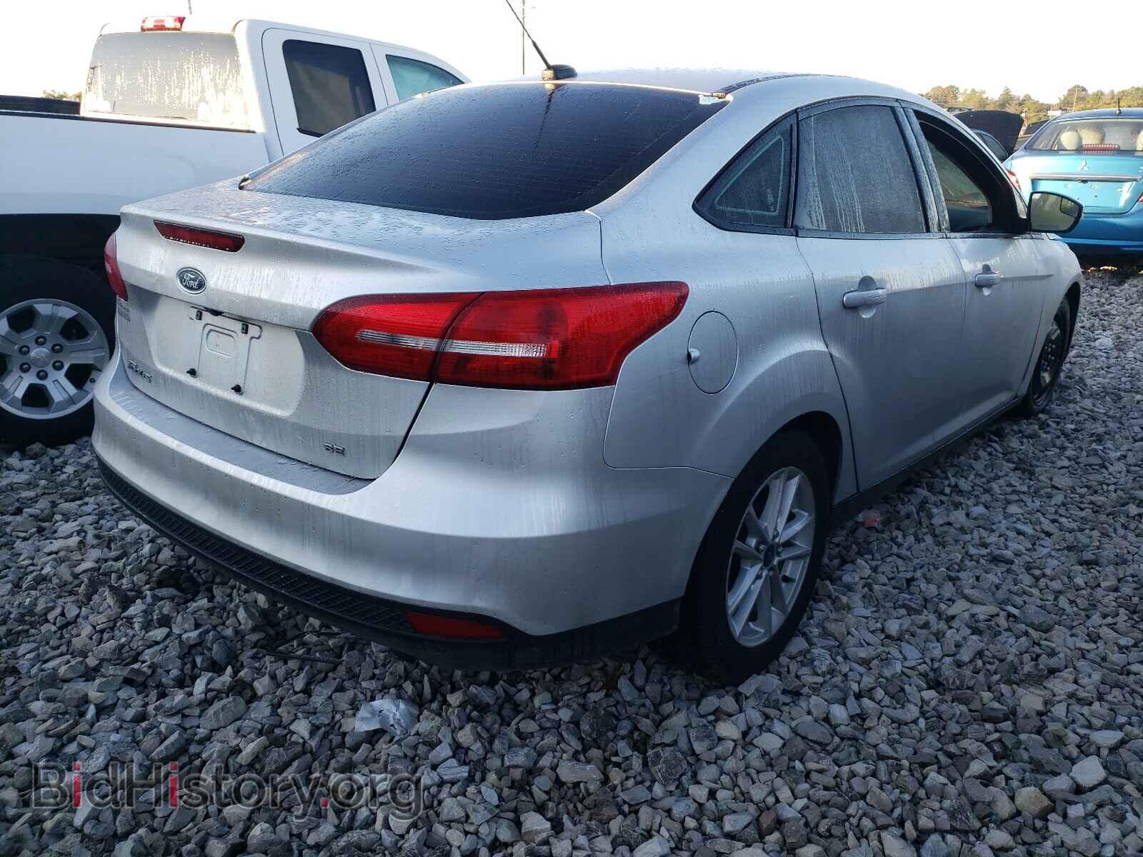 2016 FORD FOCUS - VIN: 1FADP3F2XGL220400 - Фото 4
