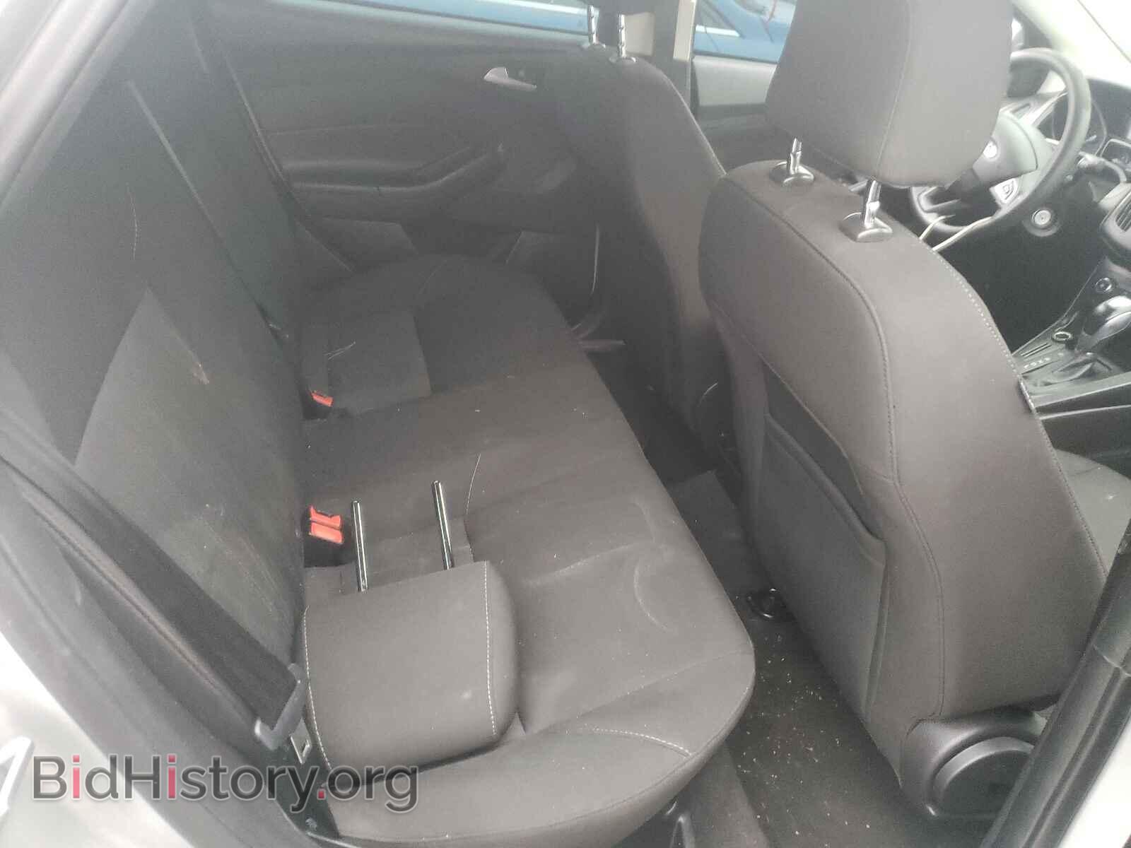 2016 FORD FOCUS - VIN: 1FADP3F2XGL220400 - Фото 6