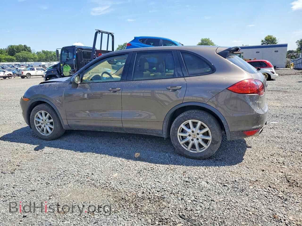 2012 PORSCHE CAYENNE - VIN: WP1AA2A25CLA08688 - Photo 2