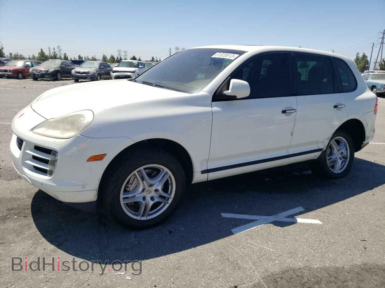 Photo WP1AB2APXALA50375 - PORSCHE CAYENNE 2010