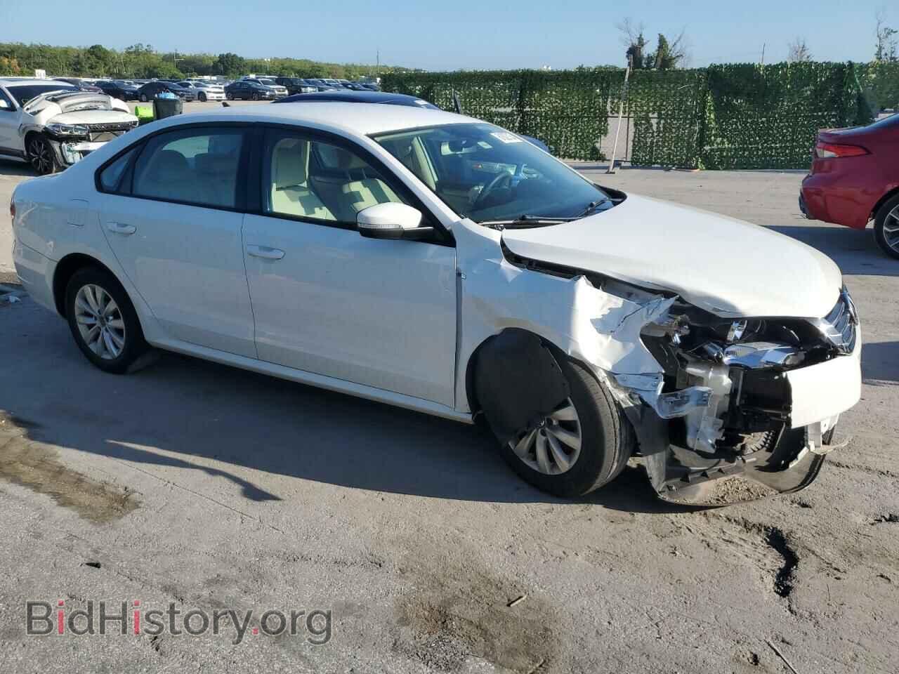 2015 VOLKSWAGEN PASSAT - VIN: 1VWAT7A32FC061013 - Фото 4