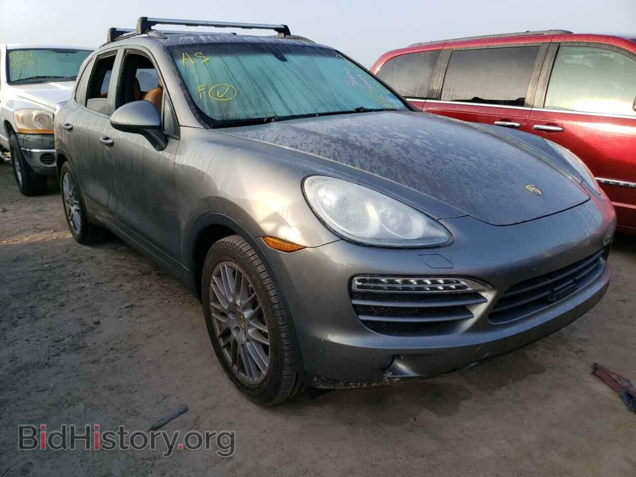 Фотография WP1AA2A26CLA02477 - PORSCHE CAYENNE 2012