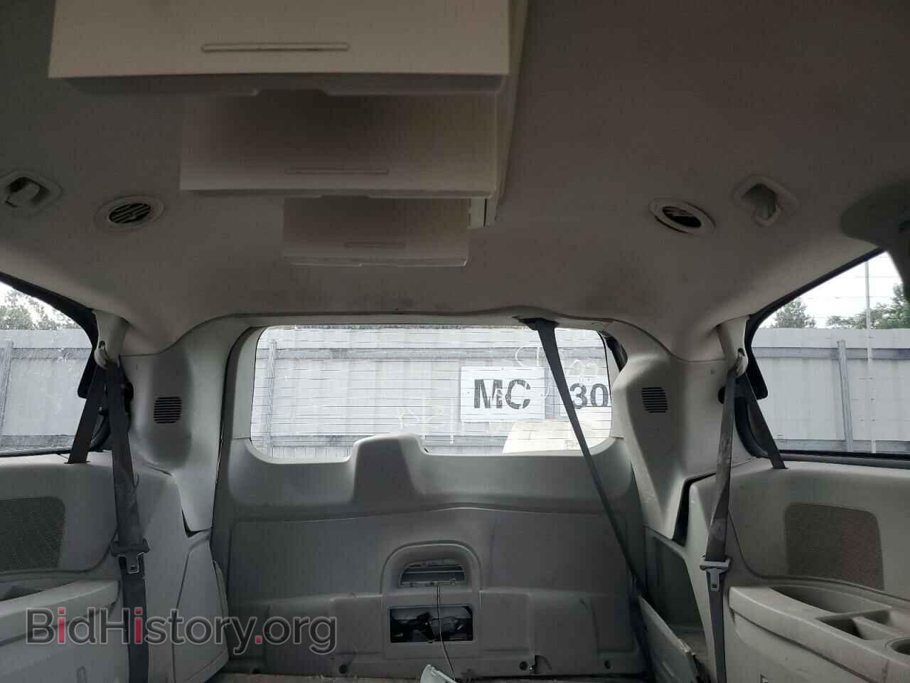 2009 CHRYSLER MINIVAN - VIN: 2A8HR54169R514701 - Фото 10