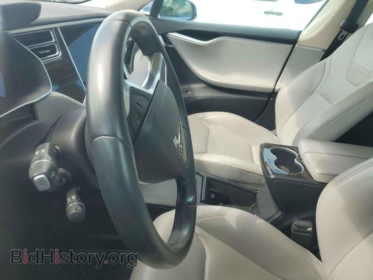 2016 TESLA MODEL S - VIN: 5YJSA1E29GF134975 - Фото 9