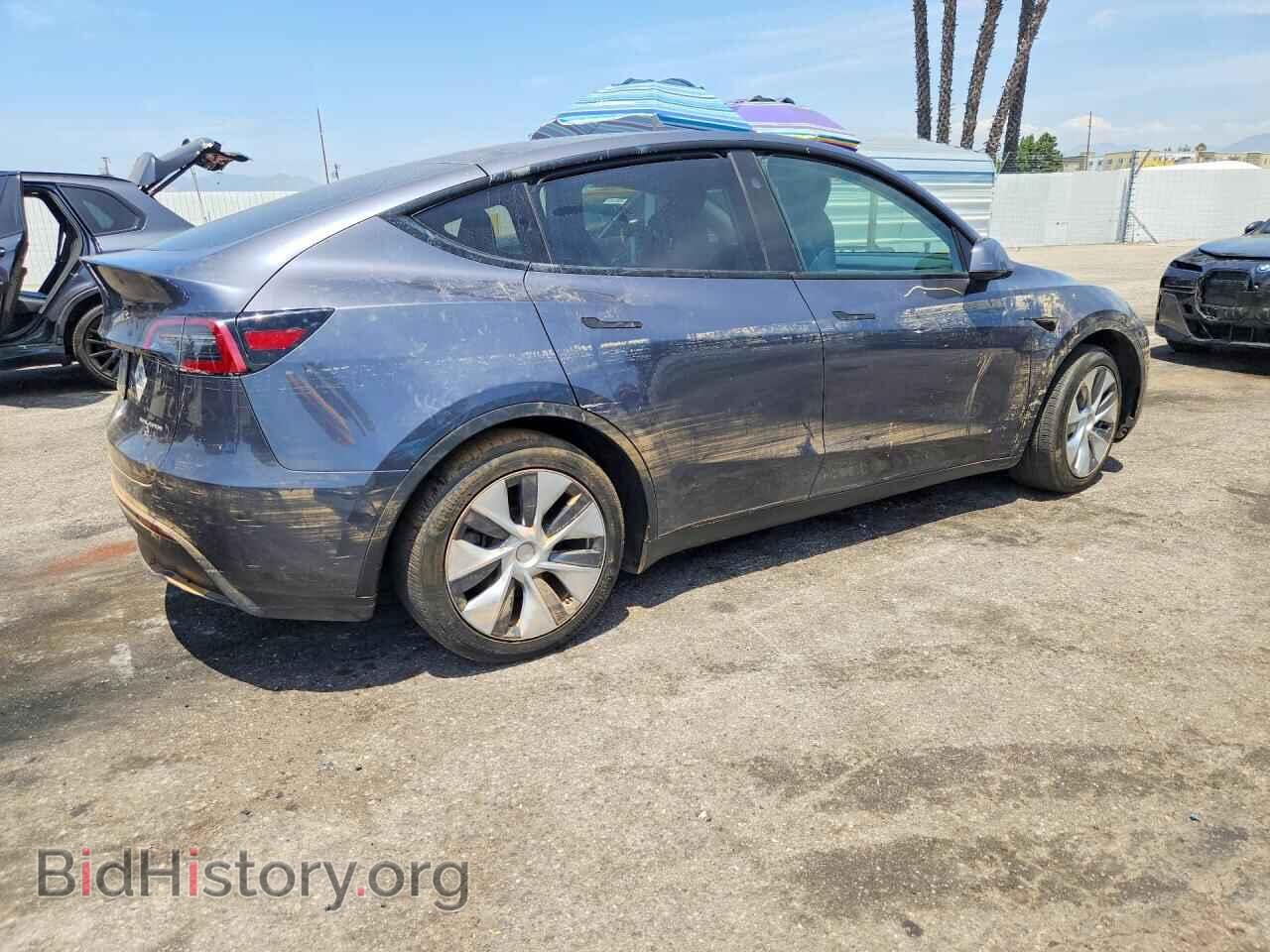 2023 TESLA MODEL Y - VIN: 7SAYGDEEXPF909985 - Photo 3