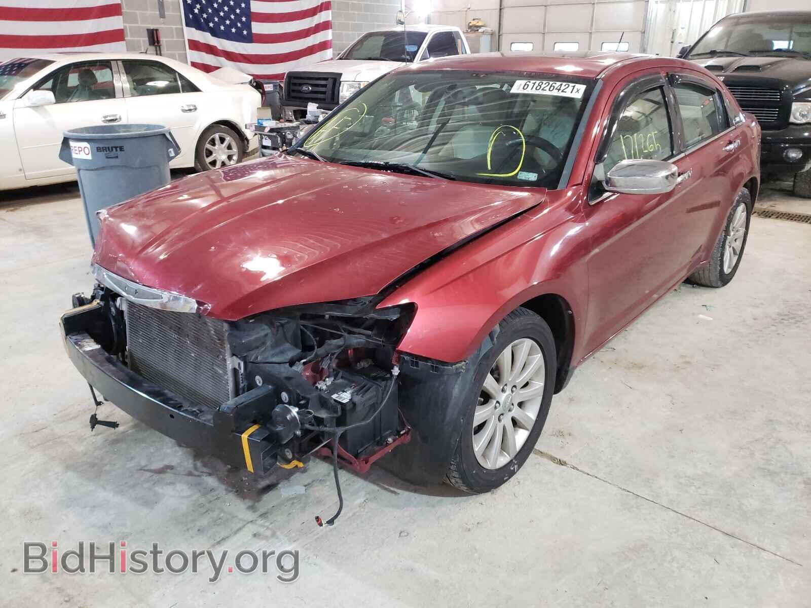 2013 CHRYSLER 200 - VIN: 1C3CCBCG7DN501375 - Фото 2