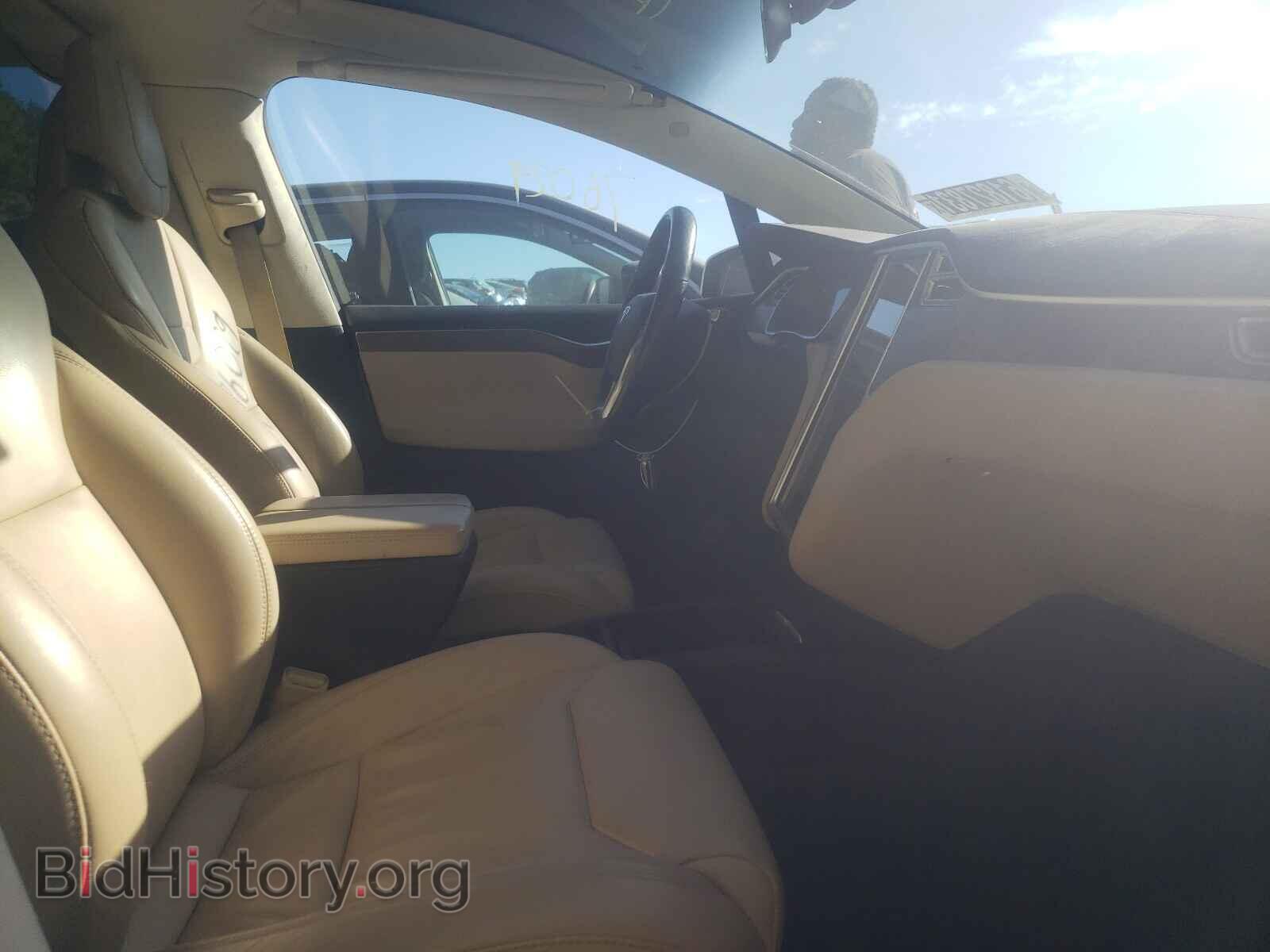 2017 TESLA MODEL X - VIN: 5YJXCBE24HF054197 - Photo 5